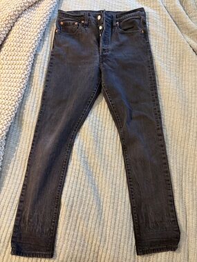 Levi's Women's Skinny Jeans in Washed Black